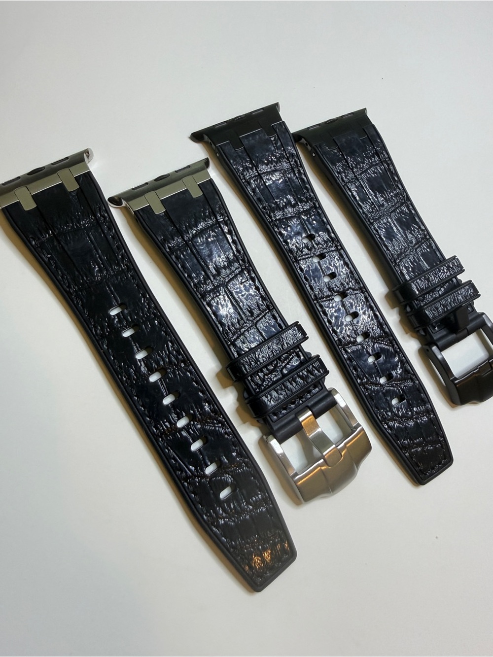 New Replacement Apple Watch Band Croc-Embossed Silicone Strap for Men